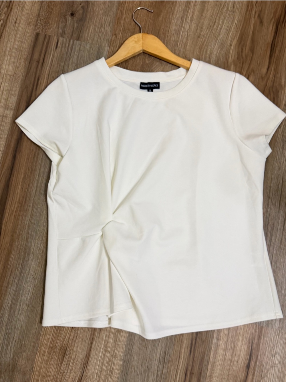 Women's Cream Twist-Front Short Sleeve Top